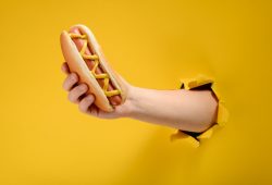 Por que é tão difícil resistir a comidas menos saudáveis?