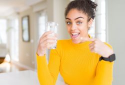 Como calcular a quantidade de água ideal para consumir diariamente?