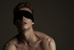 Como aguçar os 5 sentidos do sexo