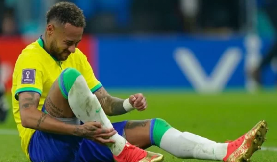 Neymar sofre entorse no tornozelo: entenda o que é a lesão