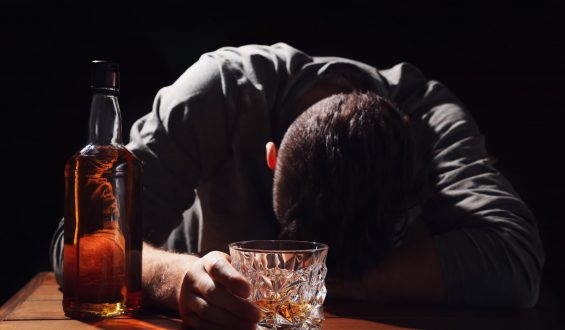 Janeiro seco: Os efeitos do excesso de álcool no organismo