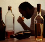 Conheça os riscos consumo de álcool em excesso!