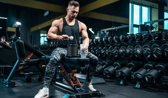 Creatina na nutrologia: Nenhum suplemento faz milagre para hipertrofia muscular