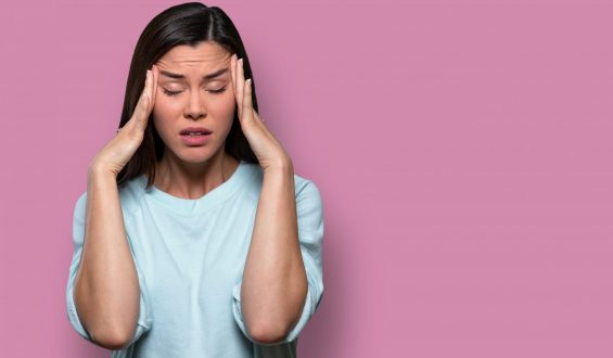 Como as dores emocionais podem impactar a saúde do corpo?