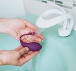 Como higienizar devidamente brinquedos sexuais