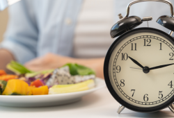 Crononutrição: o horário em que fazemos nossas refeições e o quanto comemos em cada uma delas pode afetar a nossa saúde?
