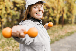 A menopausa e a perimenopausa afetam os ossos?