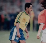 VÍDEO: Morre Zé Carlos, ex-lateral da Seleção, vítima de parada cardiorrespiratória