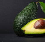 O abacate e seus nutrientes essenciais para a saúde do corpo