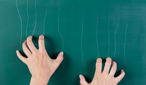 Por que alguns sons, como o de unhas no quadro, causam incômodo?
