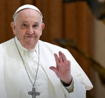 Entenda mais sobre a infecção polimicrobiana que afeta o Papa Francisco