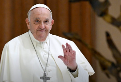 Entenda mais sobre a infecção polimicrobiana que afeta o Papa Francisco