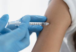 Hepatite A: nova estratégia amplia vacinação de adultos