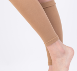 Meias de compressão correta para usar em viagens de férias, vascular explica