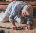 Como evitar acidentes domésticos com Idosos