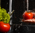 Pequenos cuidados no preparo e armazenamento dos alimentos podem evitar intoxicações alimentares no verão