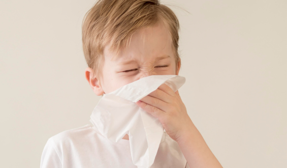Bronquiolite, gripe e resfriado: como diferenciar e quando procurar o pediatra