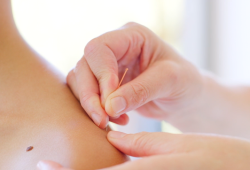 Dia Nacional de Combate às Drogas e ao Alcoolismo: Acupuntura como Complemento no Tratamento da Dependência Química