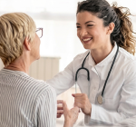 Protagonismo do paciente e direitos pouco conhecidos ganham destaque em nova obra sobre saúde