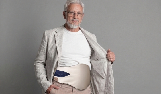 Bolsa de colostomia customizada: projeto une moda e saúde para devolver autoestima a pacientes