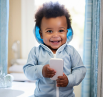 Bebês podem aprender dois idiomas? Veja 4 vantagens de começar cedo