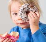 Criança “viciada” em açúcar: quando é hora de acender o alerta