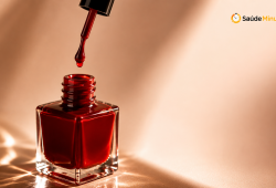 Esmalte hipoalergênico funciona mesmo? Dermatologistas explicam quem deve usar e como evitar alergias